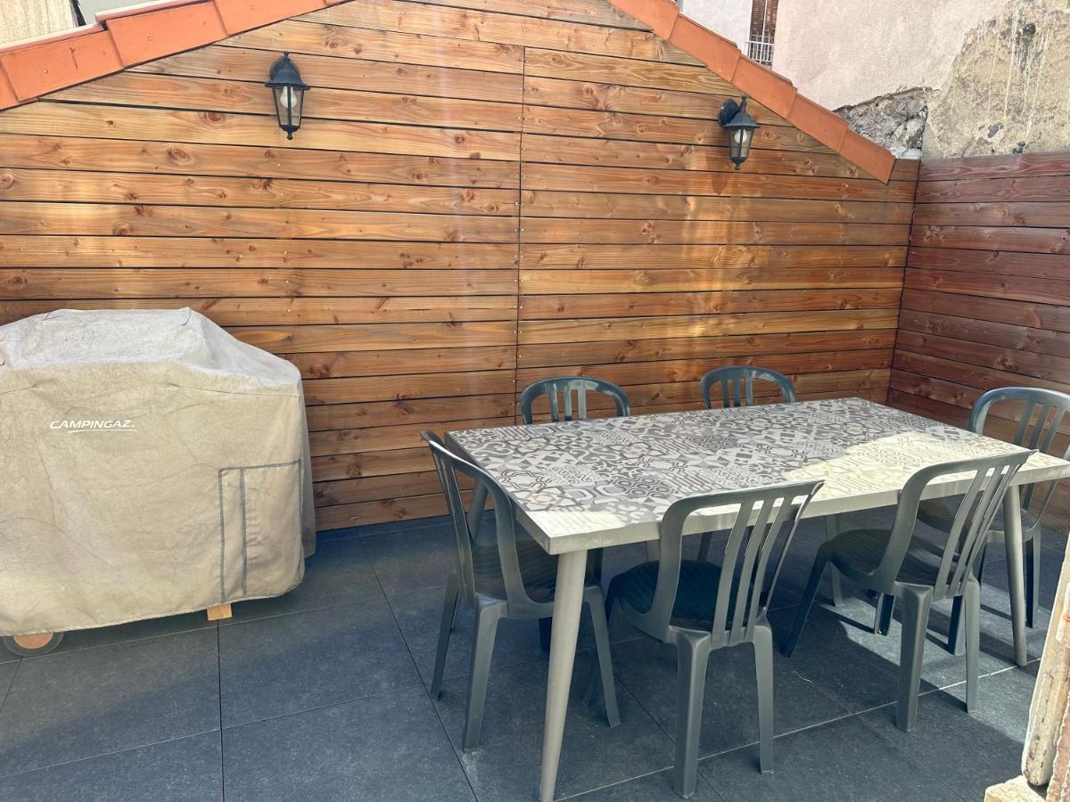 Appartement Avec Terrasse Au Puy Le Puy-en-Velay Esterno foto